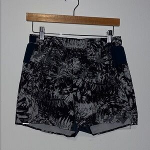 Lululemon Athletica Black and Gray Athletic Shorts (4 in)